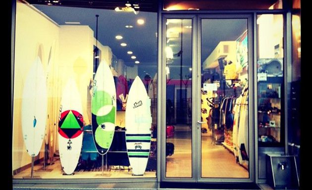 Pukas Surf Shop