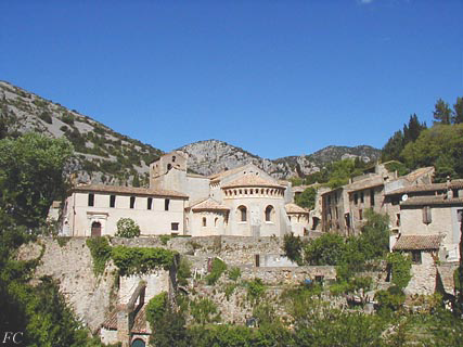 saint-guilhem-le-désert-inspiration-zelione-paroles-de-créa